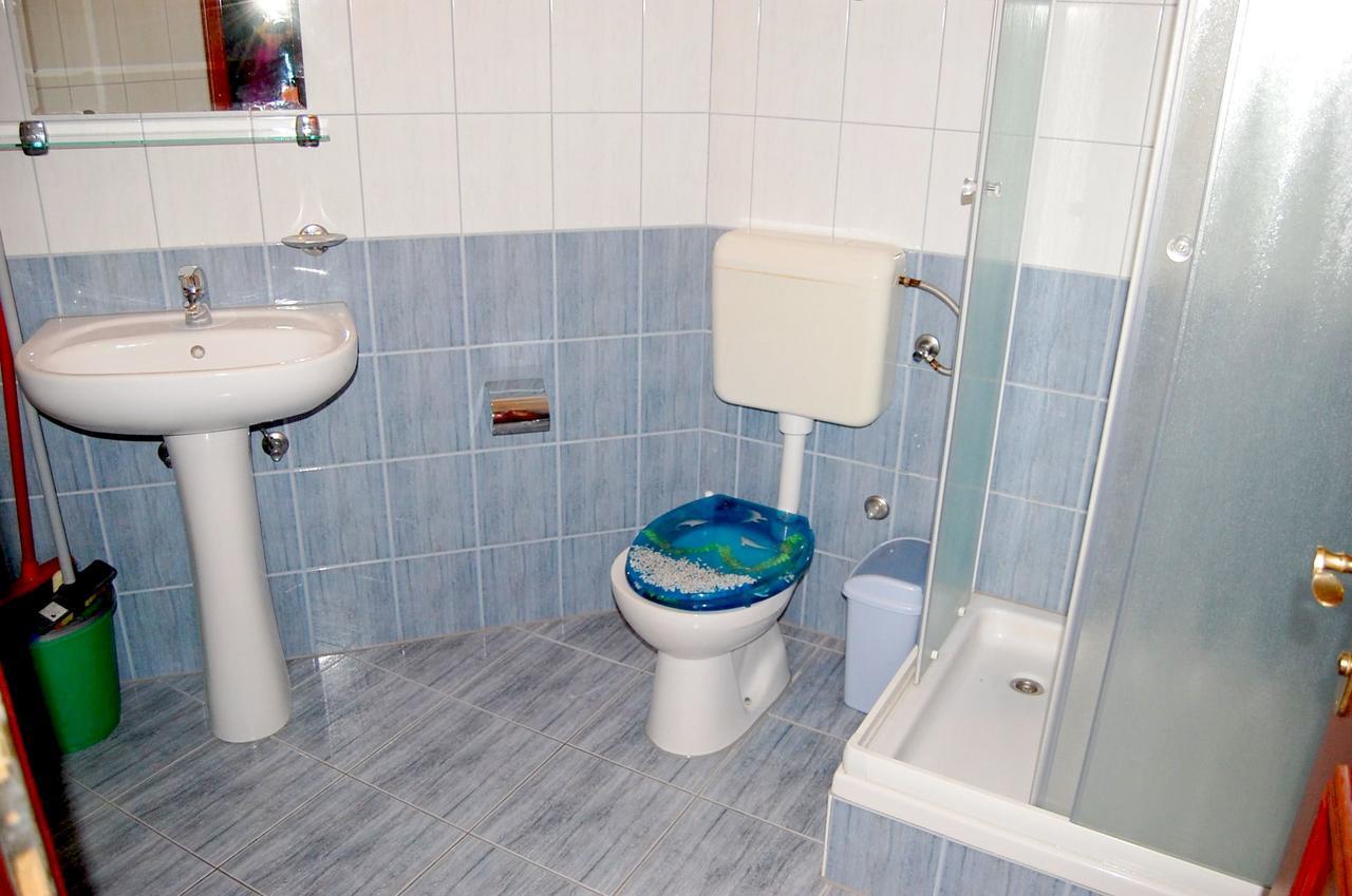 Apartments Myadria Malinska Kültér fotó